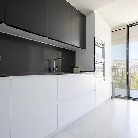 Infinity Tower Private Luxury * Лиссабон