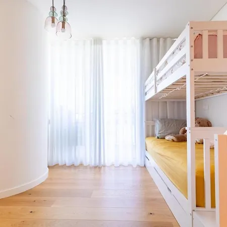 Infinity Tower Private Luxury * Лиссабон